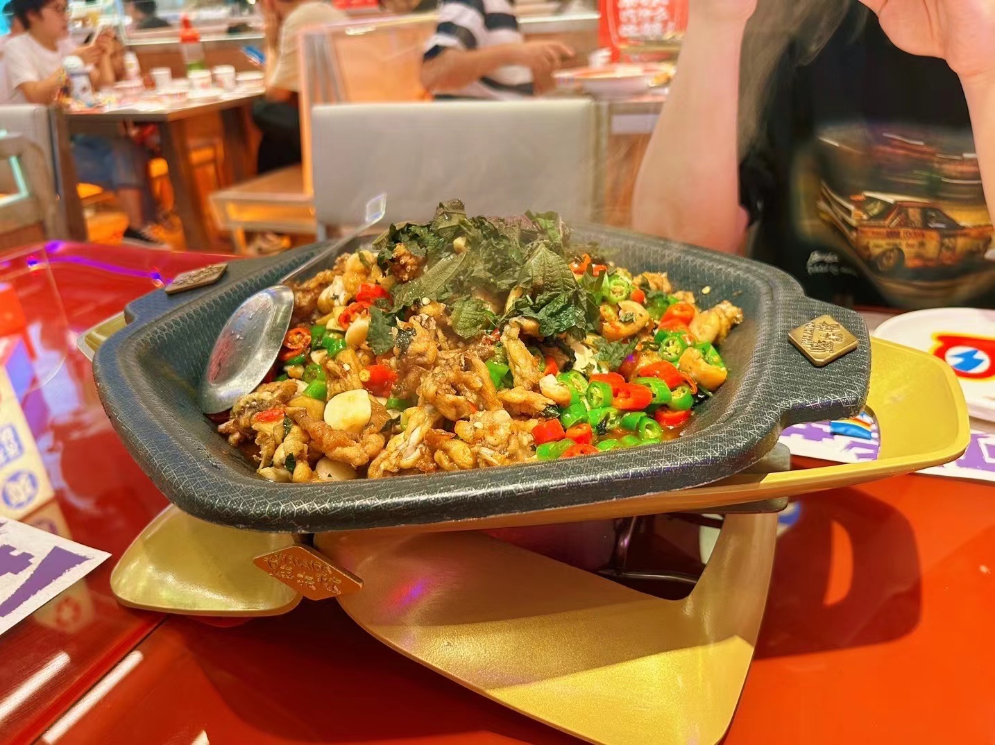 蛙來(lái)噠紫蘇牛蛙